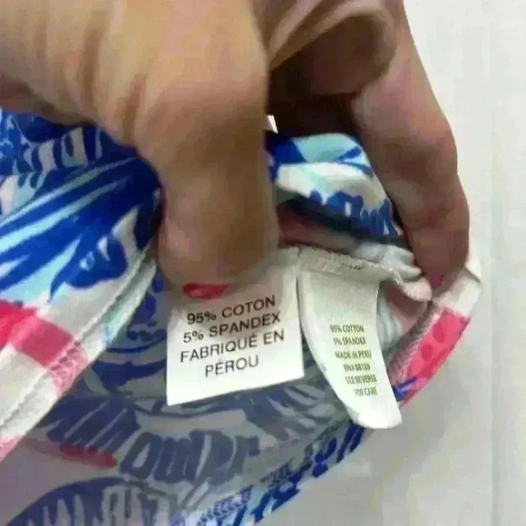 Lilly Pulitzer Medium Tabbie Tank in She She Shells Item # 8A - Picture 5 of 6